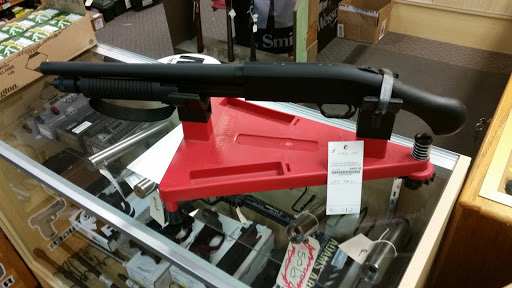 Gun Shop «Wyoming Guns», reviews and photos, 5987 S Suncoast Blvd, Homosassa, FL 34446, USA