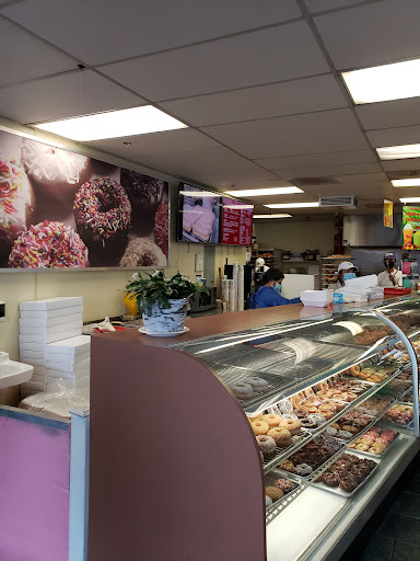 Dessert Shop «Family Donuts & Deli», reviews and photos, 9045 Fair Oaks Blvd, Carmichael, CA 95608, USA