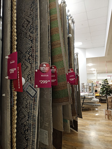 Department Store «T.J. Maxx & HomeGoods», reviews and photos, 105 Middlesex Ave, Somerville, MA 02145, USA