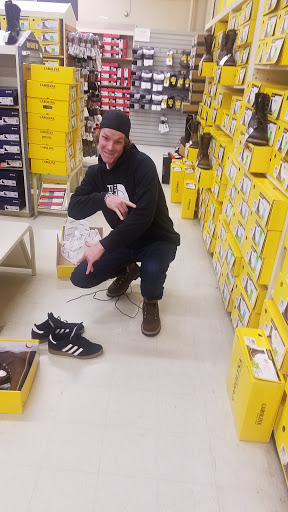 Shoe Store «Super Shoes», reviews and photos, 2750 Columbia Ave, Lancaster, PA 17603, USA