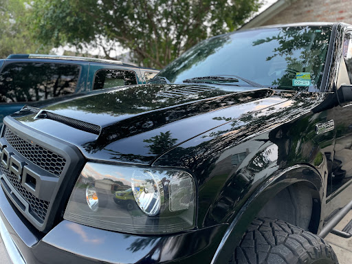 Auto Body Shop «Abes Paint & Body», reviews and photos, 111 W Langley Blvd, Universal City, TX 78148, USA