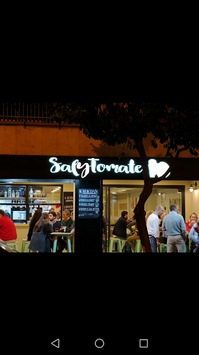 Sal Y Tomate