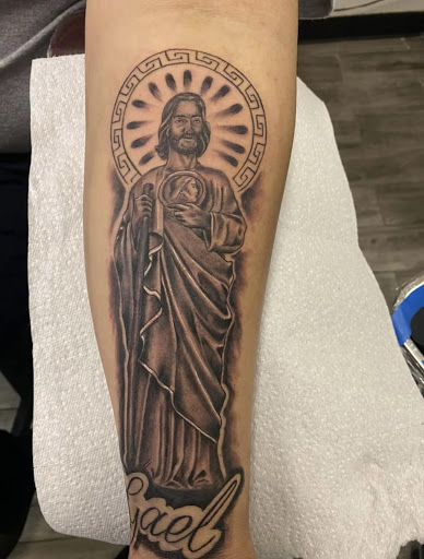 Explore pearl jam tattoo ideas, creative tattoo ideas in Oxnard, available at SoCal Ink Shop