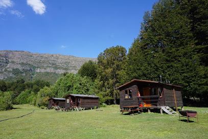 Camping y Cabañas Valle de las Catas