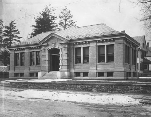 Queens Public Library at Poppenhusen image 1