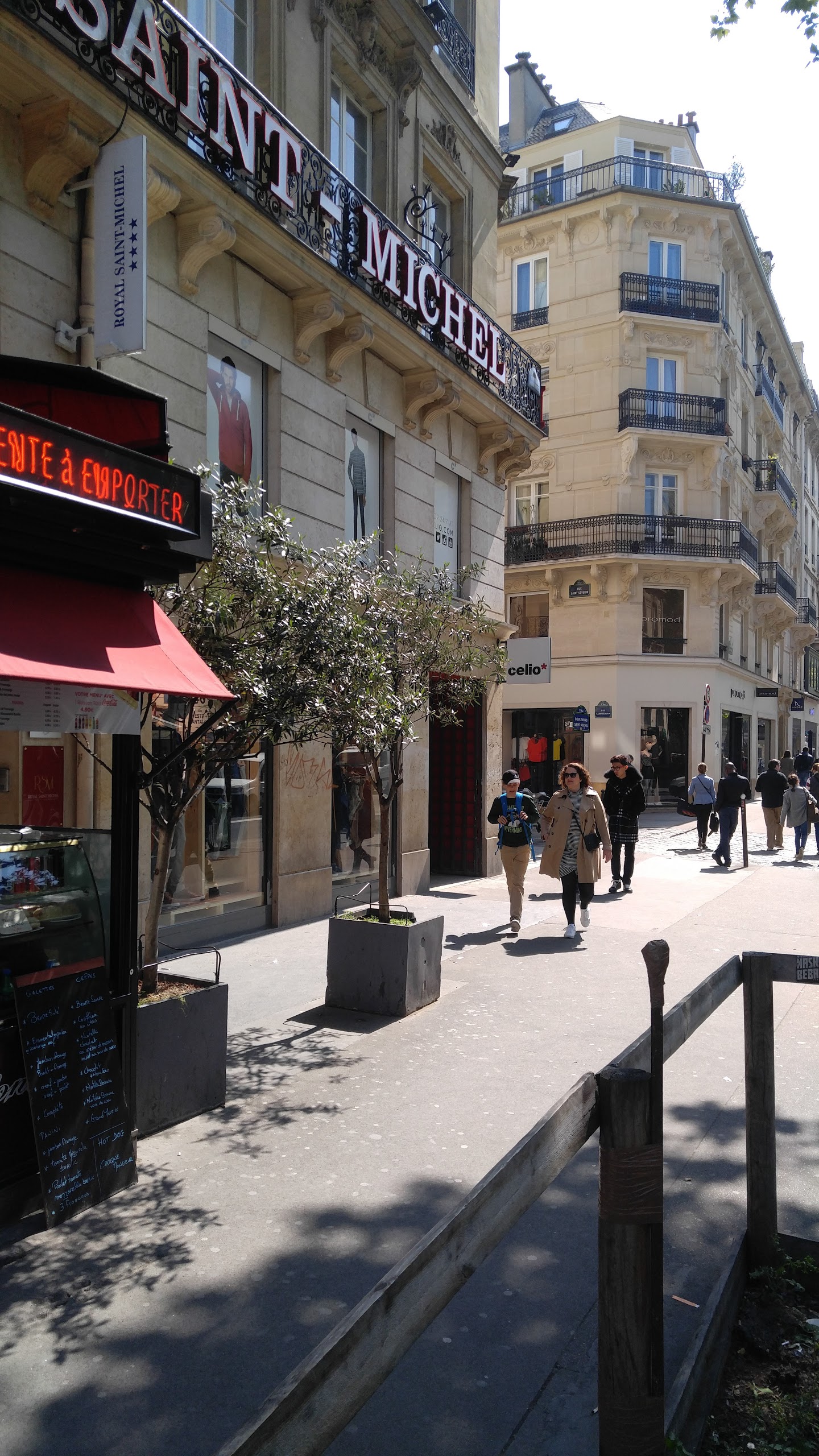 Photo n° 4 de l'avis de Peter.r fait le 30/04/2017 à 06:08