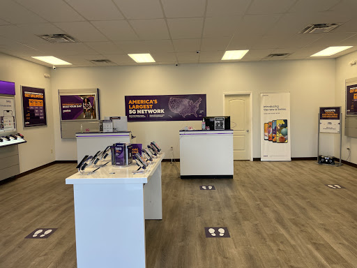 Cell Phone Store «MetroPCS Authorized Dealer», reviews and photos, 4711 Troost Ave, Kansas City, MO 64110, USA
