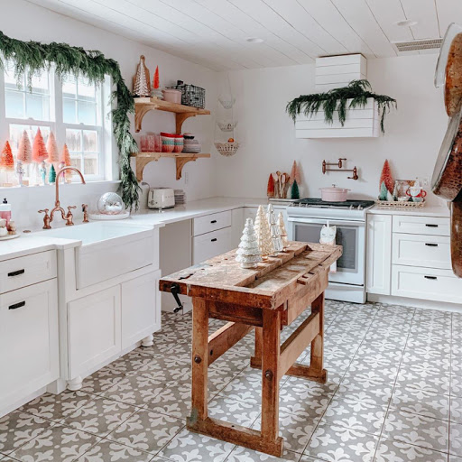 Tile Store «Bedrosians - Tile & Stone», reviews and photos, 27695 Mission Blvd, Hayward, CA 94544, USA