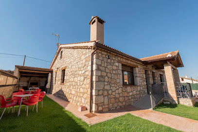 Casa Rural Entre Hoces - C. San Fernando, 1, 40552 Fuentemizarra, Segovia, Spain