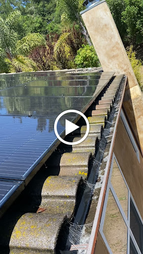 Peninsula Exterior Cleaning image