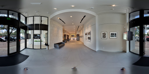 Camera Store «Leica Store Miami», reviews and photos, 372 Miracle Mile, Coral Gables, FL 33134, USA