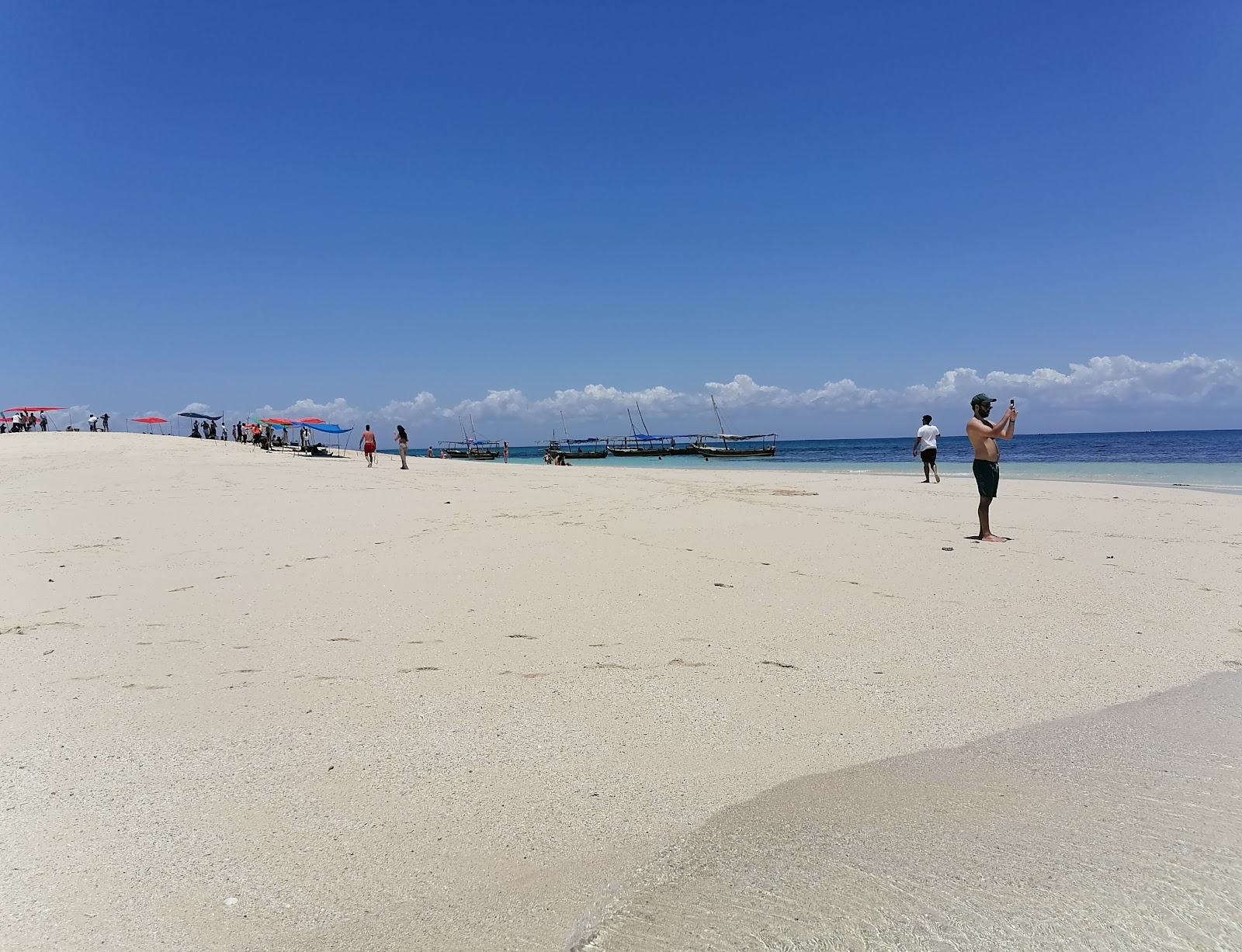 Photo de Fumba Beach zone des équipements