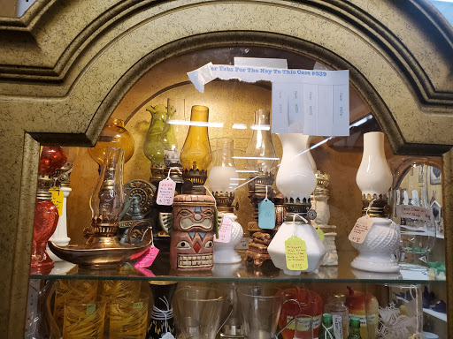 Shopping Mall «Old Town Shopping Center», reviews and photos, 2528 S Campbell Ave, Springfield, MO 65807, USA