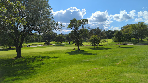 Golf Course «Ballwin Golf Course and Club», reviews and photos, 333 Holloway Rd, Ballwin, MO 63011, USA