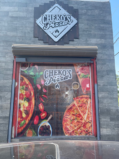 Cheko's Pizza Lombardo