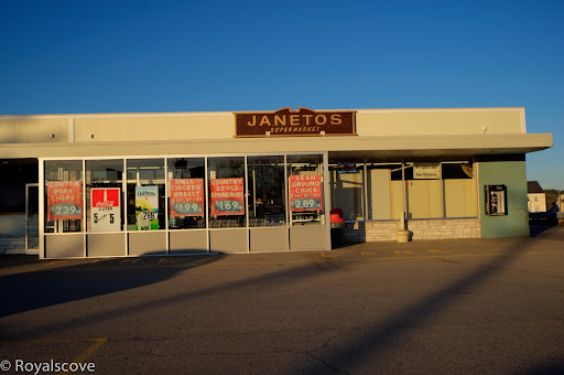 Janetos Superette, 77 Main St, Dover, NH 03820, USA, 