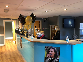 MK Dental and Implant Clinic