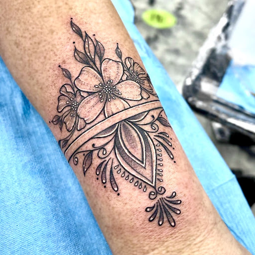 Explore paw tattoo ideas, creative tattoo ideas in San Diego, available at SD Tattoo