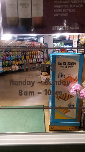 Grocery Store «Streets Market & Cafe», reviews and photos, 3108 Mt Vernon Ave, Alexandria, VA 22305, USA
