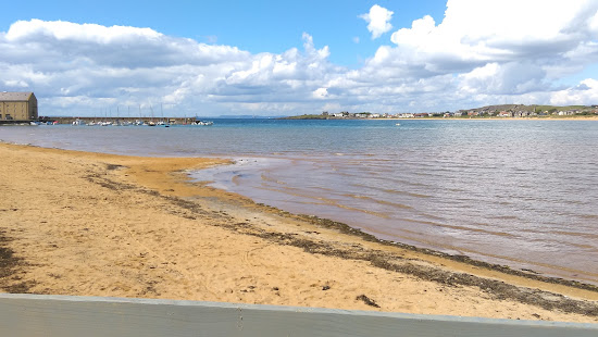 Elie Beach