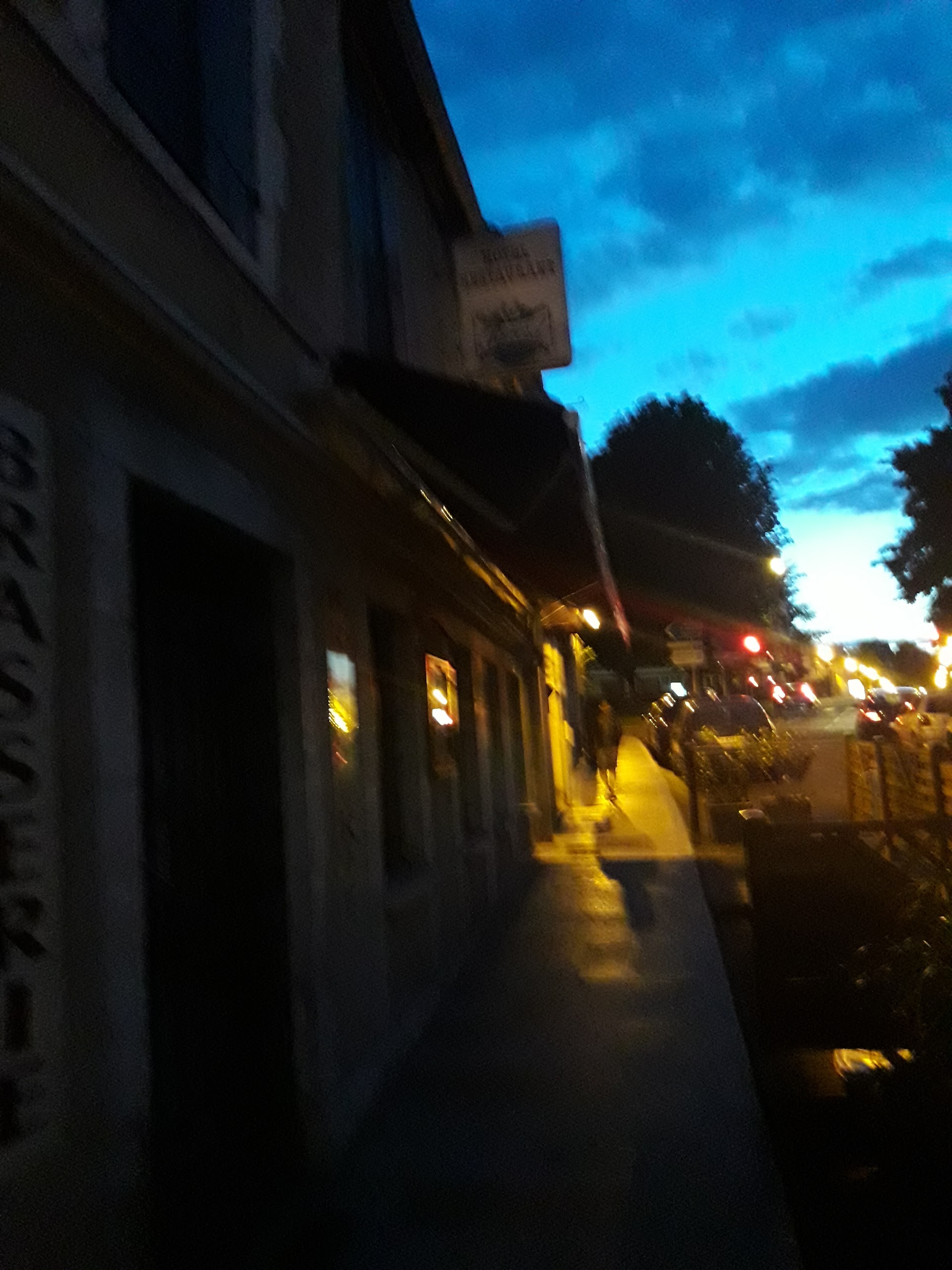 Photo n° 1 de l'avis de DOSS.O fait le 22/07/2017 à 20:06