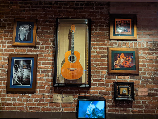 American Restaurant «Hard Rock Cafe», reviews and photos, 116 Pike St, Seattle, WA 98101, USA