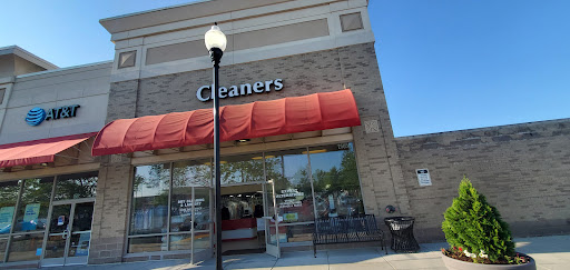 25050 Riding Plaza # 155, Chantilly, VA 20152, USA