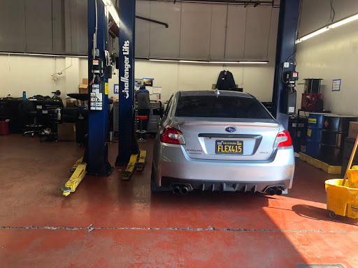 Subaru Dealer «#1 Serramonte Subaru», reviews and photos, 707 Serramonte Blvd, Colma, CA 94014, USA