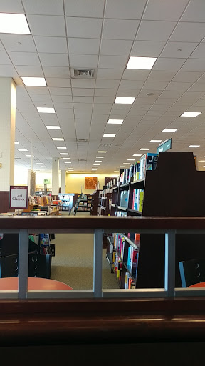Book Store «Barnes & Noble», reviews and photos, 1980 N Dixie Hwy, Elizabethtown, KY 42701, USA