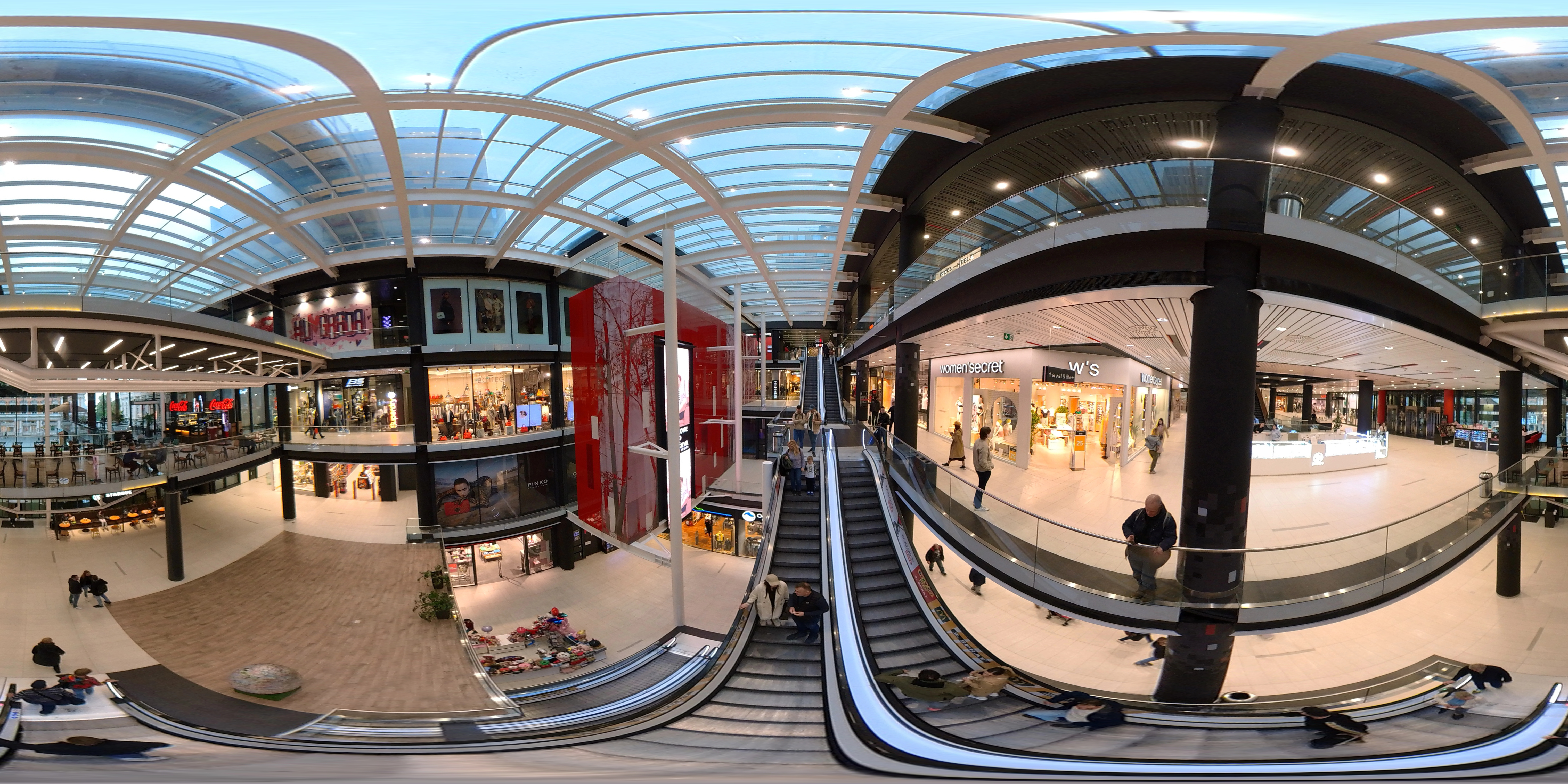 Picture of a place: Rajiceva Shopping Center