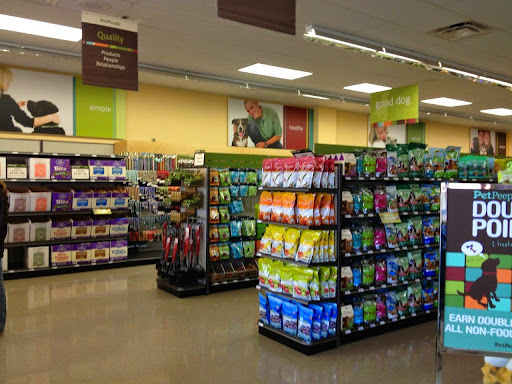 Pet Supply Store «PetPeople», reviews and photos, 4631 Everhard Rd NW, Canton, OH 44718, USA