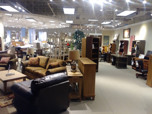 Furniture Store «Becker Furniture World - Northtown», reviews and photos, 304 Northtown Dr NE, Blaine, MN 55434, USA