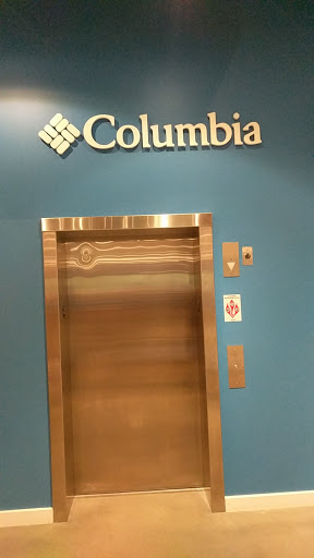 Sportswear Store «Columbia Sportswear Uptown Store», reviews and photos, 3014 Hennepin Ave S, Minneapolis, MN 55408, USA