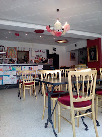 Atmosphère du Restaurant Le Tamaris à Le Cailar - n°4