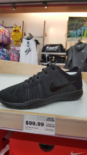 Shoe Store «WSS», reviews and photos, 9288 Sierra Ave, Fontana, CA 92335, USA