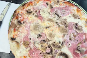 Pizza Maïo image