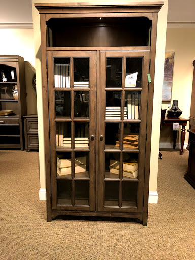 Furniture Store «Havertys Furniture», reviews and photos, 1175 Eglin Pkwy, Shalimar, FL 32579, USA