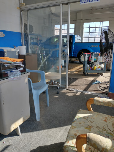 Eric's Hand Car Wash & Detail en Erwin