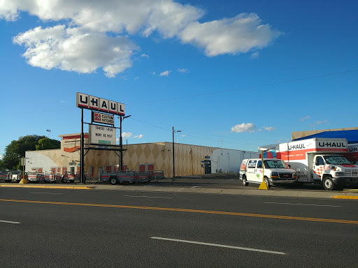 Truck Rental Agency «U-Haul Moving & Storage of Helena», reviews and photos, 990 E Lyndale Ave, Helena, MT 59601, USA