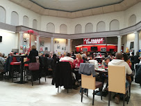 Atmosphère du Restaurant Cafe Theatre à Le Pontet - n°6