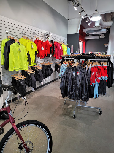 Bicycle Store «Phat Tire Bike Shop», reviews and photos, 9708 Riverside Pkwy Suite A, Tulsa, OK 74137, USA