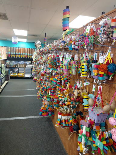 Pet Store «Birds & Beasts Pet Shop», reviews and photos, 35 Berkshire Dr # 18, Crystal Lake, IL 60014, USA