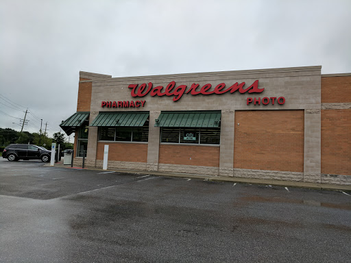 Walgreens, 1860 Veterans Memorial Hwy, Islandia, NY 11749, USA, 
