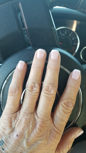 Nail Salon «T & T Nail Salon», reviews and photos, 283 E International Speedway Blvd, DeLand, FL 32724, USA