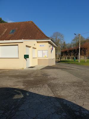 Mairie à Domvast