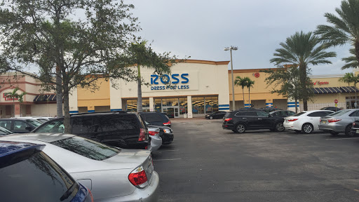 Clothing Store «Ross Dress for Less», reviews and photos, 1425 E Hallandale Beach Blvd, Hallandale Beach, FL 33009, USA