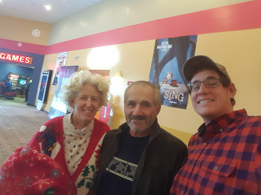 Movie Theater «Frank Theatres Coastal Stadium 10», reviews and photos, 5200 Bridger Rd, Shallotte, NC 28470, USA