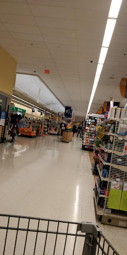 Grocery Store «Stop & Shop», reviews and photos, 32 Lyman St, Westborough, MA 01581, USA