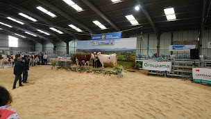 Photo n°16 de Espace Raymond Lacombe à Baraqueville ()