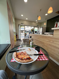 Plats et boissons du Pizzeria Pizza di napoli à Tours - n°3